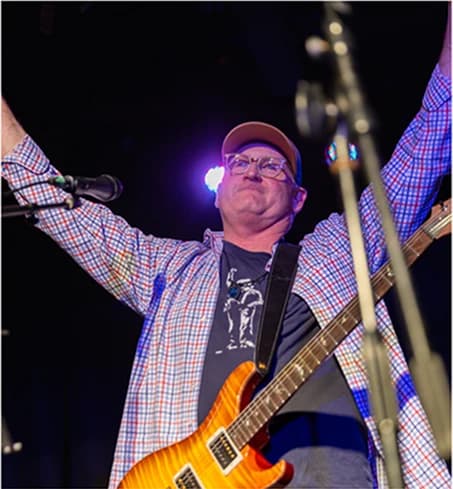 Ed McMahan performing at Rock the Cause